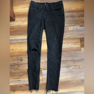 Black Skinny Jeans